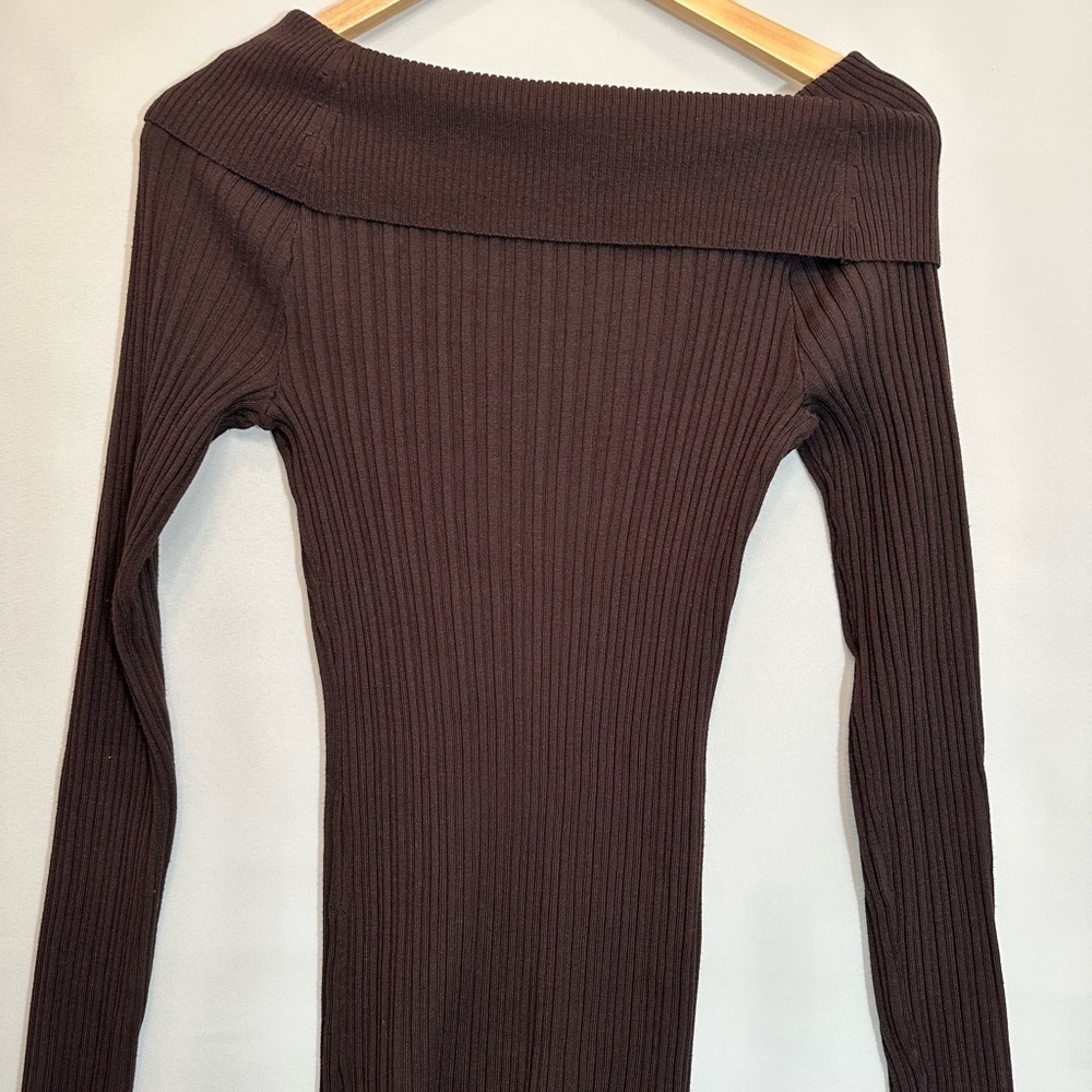 Catch My i Women Knit Sweater Ribbed Stetch Slim Fit Cowl Neckline Long Sleeve S - Picture 3 of 9